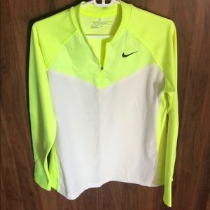 Nike Half Zipup Light Jacket